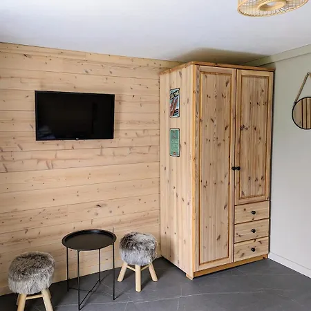 Cozy A 150m Du Διαμέρισμα Tresserve