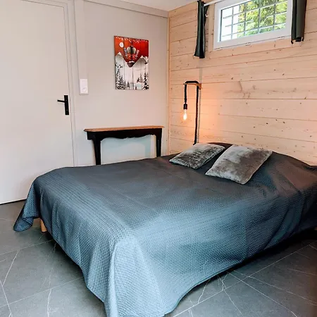 Διαμέρισμα Cozy A 150m Du Tresserve